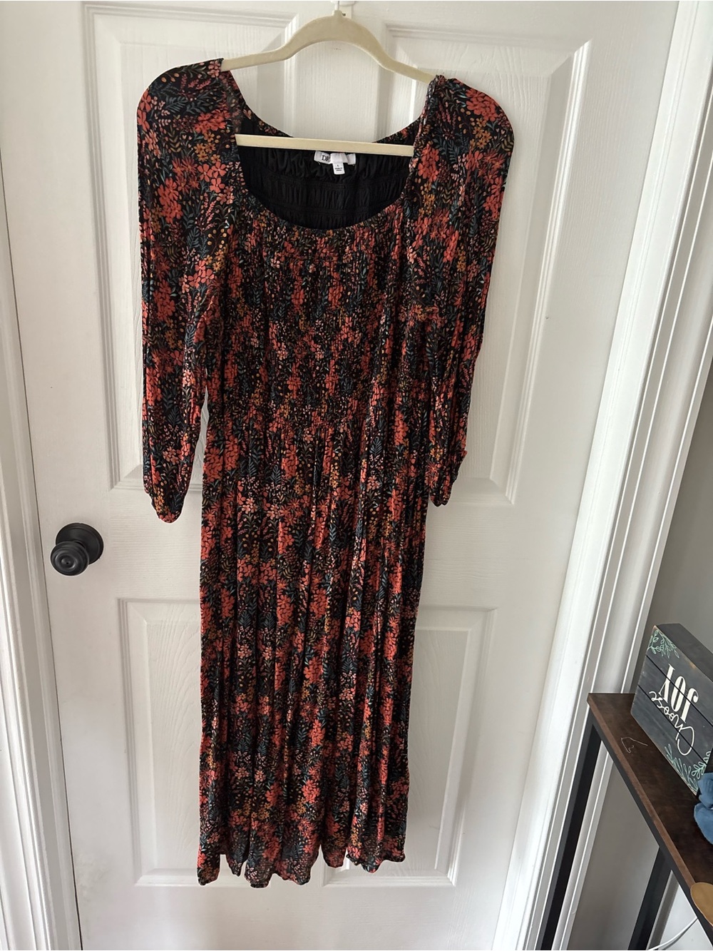 Women's Floral Long Sleeve Midi Dress - Black & Rust